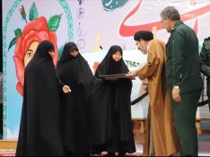 کنگره عصمت درمحفل ۶۰۰۰نفری در حسینیه ثارالله برگزارشد